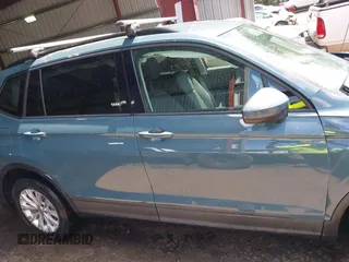 2019 Volkswagen Tiguan S z VIN 3VV0B7AX2KM118969, wystawiony jako IAAI lot #42148251 z przebiegiem 70 888 mil mil oraz . Historia ofert i sprzedaży dostępna na DreamBid. Obrazek 13.