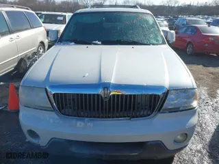 2004 Lincoln Aviator Luxury with VIN 5LMEU68H24ZJ49589, listed as a IAAI auction lot 41608691 with 211,635 mi miles. Bid and sale history available at carsss.com. Image 6.