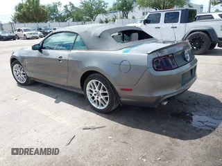 2014 Ford Mustang V6 with VIN 1ZVBP8EM8E5214546, listed as a IAAI auction lot 42773010 with 132,666 mi miles and . Bid and sale history available at DreamBid. Image 3.