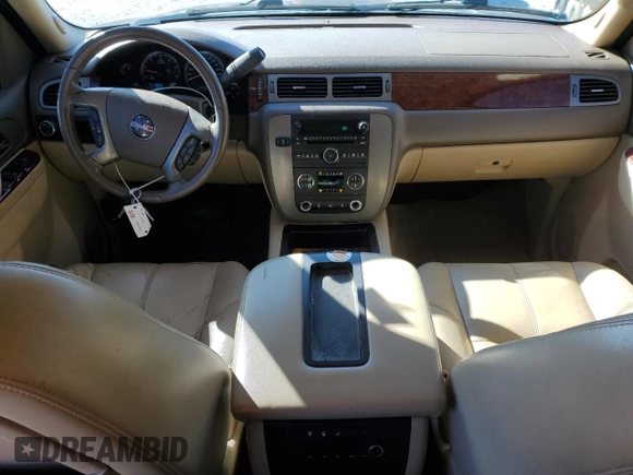 2011 GMC Yukon XL SLT with VIN 1GKS1KE09BR160925, listed as a Copart auction lot 46185765 with 210,428 mi miles and Clean Title. Bid and sale history available at DreamBid. Image 8.