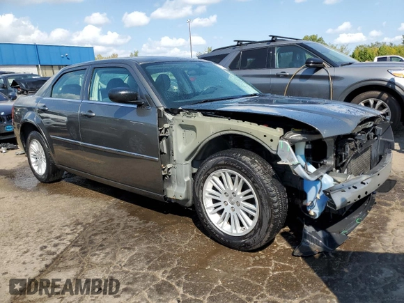 2009 Chrysler 300 LX with VIN 2C3KA43DX9H517198, listed as a Copart auction lot 71827414 with 81,888 mi miles and Clean Title. Bid and sale history available at carsss.com. Image 4.