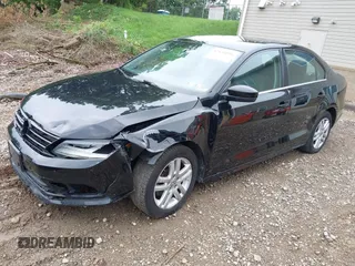 2017 Volkswagen Jetta S z VIN 3VW2B7AJ3HM303198, wystawiony jako IAAI lot #42651056 z przebiegiem 126 253 mil mil oraz . Historia ofert i sprzedaży dostępna na DreamBid. Obrazek 2.