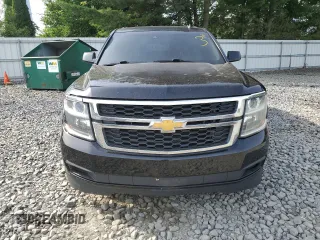 2015 Chevrolet Suburban LT with VIN 1GNSKJKC4FR192292, listed as a Copart auction lot 60434444 with 304,830 mi miles and Salvage Title. Bid and sale history available at DreamBid. Image 5.