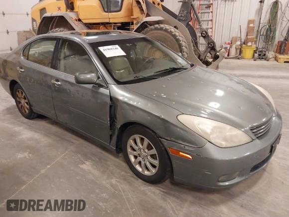 2003 Lexus ES 300 with VIN JTHBF30G630136397, listed as a IAAI auction lot 41968248 with 161,242 mi miles and . Bid and sale history available at carsss.com. Image 1.