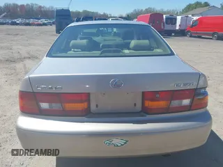 1998 Lexus ES 300 with VIN JT8BF28G6W5042042, listed as a IAAI auction lot 42000714 with 115,279 mi miles and . Bid and sale history available at DreamBid. Image 16.