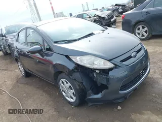 2011 Ford Fiesta SE with VIN 3FADP4EJ6BM137939, listed as a IAAI auction lot 41705008 with 161,166 mi miles. Bid and sale history available at carsss.com. Image 1.