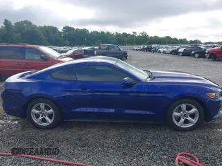2015 Ford Mustang V6 z VIN 1FA6P8AM6F5411572, wystawiony jako IAAI lot #42377268 z przebiegiem 56 049 mil mil oraz . Historia ofert i sprzedaży dostępna na DreamBid. Obrazek 13.