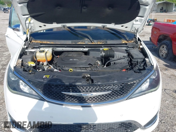 2017 Chrysler Pacifica Limited с VIN 2C4RC1GG0HR505044, выставлен на аукционе IAAI как лот 42541256 с пробегом 97 341 миль миль и . История ставок и продаж доступна на DreamBid. Изображение 10.