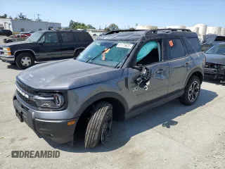 2025 Ford Bronco Sport Outer Banks with VIN 3FMCR9CN6SRE50121, listed as a Copart auction lot 61175625 with 2,321 mi miles and Salvage title. Bid and sale history available at DreamBid. Image 1.