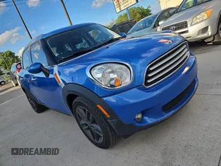 2012 MINI Countryman z VIN WMWZB3C50CWM30636, wystawiony jako Copart lot #58615615 z przebiegiem 123 289 mil mil oraz Tytuł czysty. Historia ofert i sprzedaży dostępna na DreamBid. Obrazek 1.