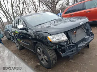 2011 Jeep Grand Cherokee Limited with VIN 1J4RR5GG1BC522483, listed as a IAAI auction lot 41551692 with 186,339 mi miles. Bid and sale history available at carsss.com. Image 1.