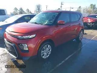 2020 Kia Soul S with VIN KNDJ23AU2L7117902, listed as a IAAI auction lot 41759979 with 59,764 mi miles. Bid and sale history available at carsss.com. Image 2.