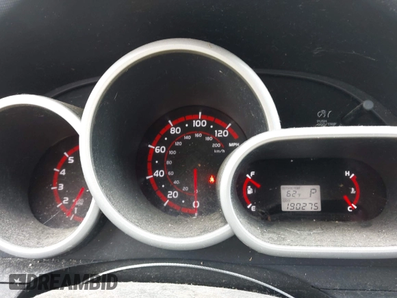 2009 Toyota Matrix z VIN 2T1KU40E09C161192, wystawiony jako IAAI lot #42199476 z przebiegiem 190 275 mil mil oraz . Historia ofert i sprzedaży dostępna na DreamBid. Obrazek 7.