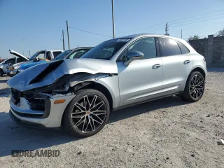 2023 Porsche Macan z VIN WP1AA2A54PLB06868, wystawiony jako Copart lot #48491645 z przebiegiem 19 607 mil mil oraz Szkoda całkowita • Salvage title. Historia ofert i sprzedaży dostępna na DreamBid. Obrazek 1.