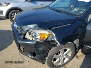 2006 Toyota RAV4 Ltd with VIN JTMZK31V666001754, listed as a IAAI auction lot 41717751 with 187,794 mi miles. Bid and sale history available at carsss.com. Image 6.