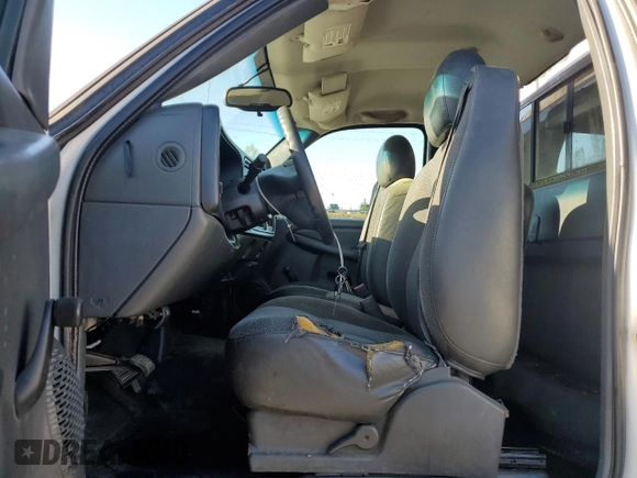 2005 Chevrolet Silverado 1500 Work Truck with VIN 1GCEC14X45Z226541, listed as a Copart auction lot 51903105 with 307,751 mi miles and Salvage Title. Bid and sale history available at carsss.com. Image 7.