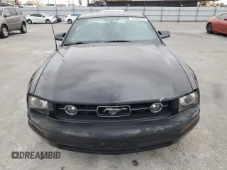 2008 Ford Mustang Deluxe with VIN 1ZVHT80N785162868, listed as a Copart auction lot 53402435 with 147,529 mi miles and Salvage Title. Bid and sale history available at carsss.com. Image 5.