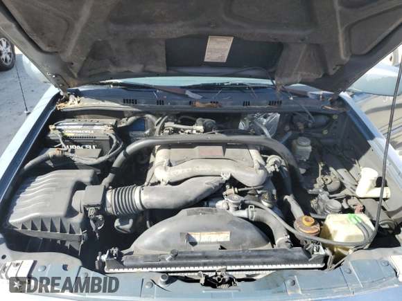 2005 Suzuki XL7 LX with VIN JS3TY92V854104823, listed as a Copart auction lot 75951794 with Not provided miles and Non repairable. Bid and sale history available at DreamBid. Image 12.