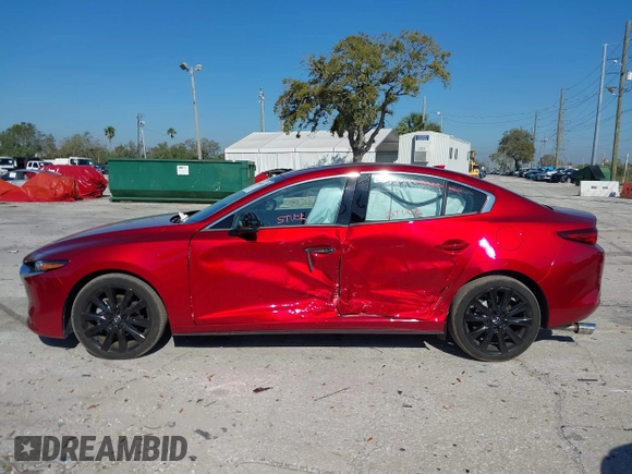 2022 Mazda 3 2.5 Turbo с VIN 3MZBPBAY2NM313802, выставлен на аукционе IAAI как лот 41686202 с пробегом 17 023 миль миль и . История ставок и продаж доступна на DreamBid. Изображение 14.