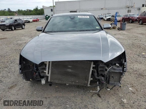2017 Audi A8 z VIN WAU44AFD1HN009176, wystawiony jako Copart lot #57647675 z przebiegiem 94 317 mil mil oraz Szkoda całkowita • Salvage title. Historia ofert i sprzedaży dostępna na DreamBid. Obrazek 5.