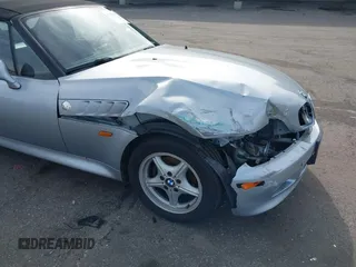 1996 BMW 3-Series Z3 with VIN 4USCH7329TLB67632, listed as a IAAI auction lot 41370815 with 109,932 mi miles. Bid and sale history available at carsss.com. Image 6.