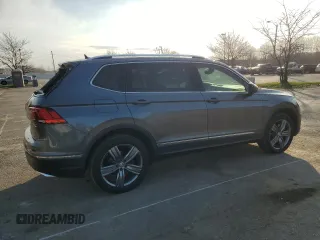 2020 Volkswagen Tiguan SE with VIN 3VV2B7AX0LM022204, listed as a Copart auction lot 50326215 with 60,908 mi miles and Salvage Title. Bid and sale history available at DreamBid. Image 3.