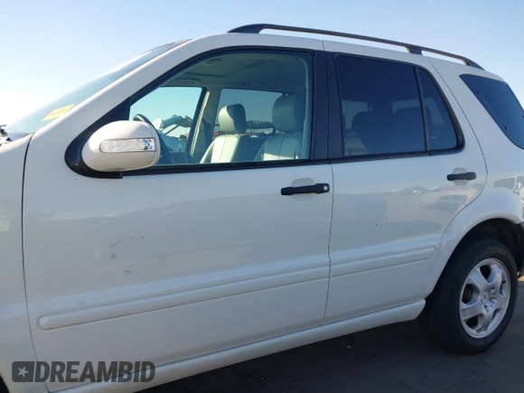 2004 Mercedes-Benz M 350 with VIN 4JGAB57E54A482716, listed as a IAAI auction lot 40731487 with 178,587 mi miles and . Bid and sale history available at DreamBid. Image 14.