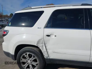 2015 GMC Acadia SLT with VIN 1GKKVRKD5FJ109639, listed as a IAAI auction lot 40734850 with 213,685 mi miles. Bid and sale history available at carsss.com. Image 6.