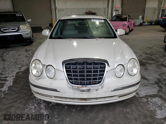 2004 Kia Amanti z VIN KNALD124145035031, wystawiony jako Copart lot #81294924 z przebiegiem 136 941 mil mil oraz Czysty tytuł • Clean title. Historia ofert i sprzedaży dostępna na DreamBid. Obrazek 5.