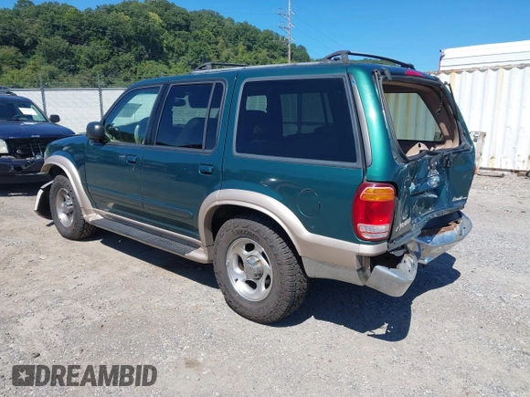 2000 Ford Explorer Eddie Bauer с VIN 1FMZU74E9YZB26239, выставлен на аукционе IAAI как лот 40233257 с пробегом 193 592 миль миль и . История ставок и продаж доступна на DreamBid. Изображение 3.