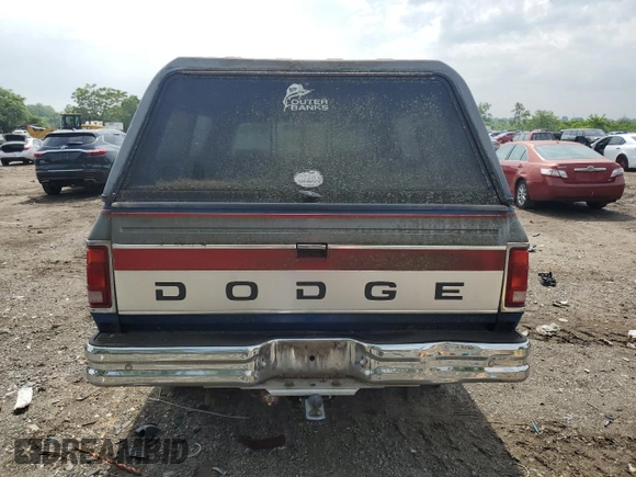1991 Dodge D/W 250 z VIN 1B7KM26C5MS319916, wystawiony jako Copart lot #57512115 z przebiegiem 77 179 mil mil oraz Czysty tytuł • Clean title. Historia ofert i sprzedaży dostępna na DreamBid. Obrazek 6.
