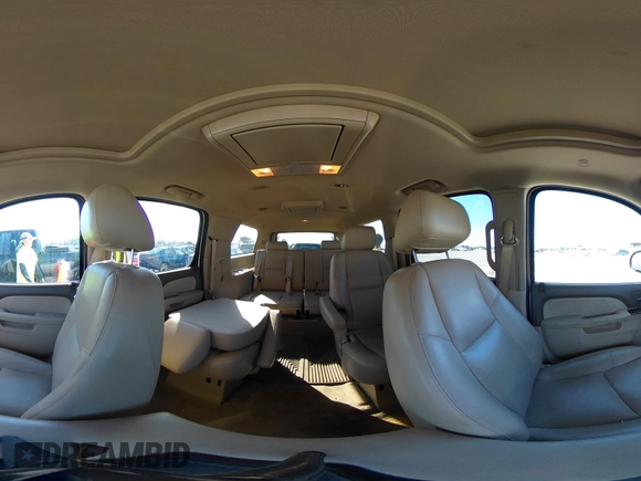 2013 GMC Yukon XL SLT with VIN 1GKS1KE07DR362570, listed as a IAAI auction lot 41500425 with 89,352 mi miles. Bid and sale history available at carsss.com. Image 20.