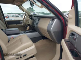 2014 Ford Expedition XLT z VIN 1FMJU1H54EEF05270, wystawiony jako IAAI lot #42129357 z przebiegiem 95 070 mil mil oraz . Historia ofert i sprzedaży dostępna na DreamBid. Obrazek 5.