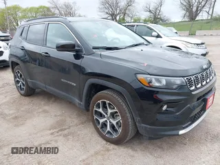 2025 Jeep Compass Limited with VIN 3C4NJDCN3ST541115, listed as a IAAI auction lot 42125338 with 2,065 mi miles and . Bid and sale history available at DreamBid. Image 1.