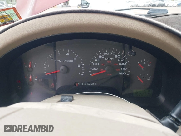 2005 Ford F-150 STX z VIN 1FTRX12W35NB25224, wystawiony jako IAAI lot #42224219 z przebiegiem 152 272 mil mil oraz . Historia ofert i sprzedaży dostępna na DreamBid. Obrazek 7.