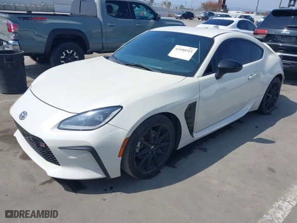 2022 Toyota GR86 Premium with VIN JF1ZNBF1XN8750721, listed as a IAAI auction lot 42100513 with 37,379 mi miles. Bid and sale history available at carsss.com. Image 17.