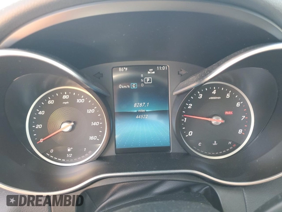 2019 Mercedes-Benz C 300 with VIN 55SWF8EB9KU310247, listed as a Copart auction lot 63183405 with 44,522 mi miles and Salvage title. Bid and sale history available at DreamBid. Image 9.