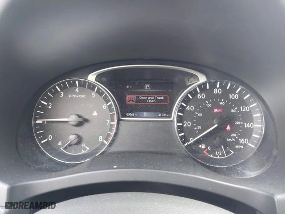 2018 Nissan Altima 2.5 SL with VIN 1N4AL3AP8JC216628, listed as a IAAI auction lot 41789254 with 135,965 mi miles. Bid and sale history available at carsss.com. Image 7.