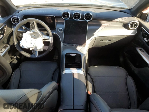 2024 Mercedes-Benz GLC 300 z VIN W1NKM4HB9RF220458, wystawiony jako Copart lot #50275635 z przebiegiem 4 153 mil mil oraz Szkoda całkowita • Salvage title. Historia ofert i sprzedaży dostępna na DreamBid. Obrazek 8.