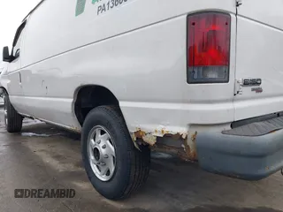 2005 Ford Econoline Cargo with VIN 1FTNE24W95HB25640, listed as a IAAI auction lot 41335337 with 183,045 mi miles. Bid and sale history available at carsss.com. Image 16.