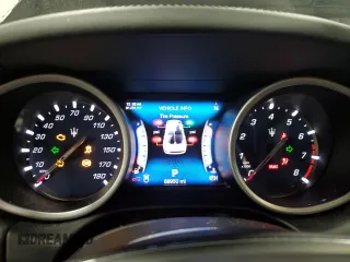2017 Maserati Ghibli S Q4 z VIN ZAM57RTA0H1196498, wystawiony jako Copart lot #79911364 z przebiegiem 69 950 mil mil oraz Szkody całkowita. Historia ofert i sprzedaży dostępna na DreamBid. Obrazek 9.