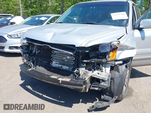 2005 Honda Pilot EX-L with VIN 5FNYF18595B009702, listed as a IAAI auction lot 42144308 with 163,363 mi miles. Bid and sale history available at carsss.com. Image 6.