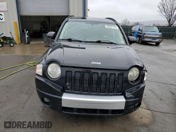 2007 Jeep Compass Limited with VIN 1J8FF57W57D286312, listed as a Copart auction lot 52207175 with 150,780 mi miles and Salvage Title. Bid and sale history available at carsss.com. Image 5.