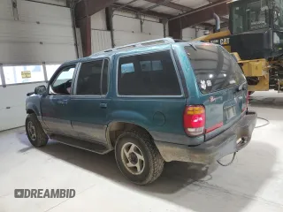 1998 Mercury Mountaineer z VIN 4M2ZU55PXWUJ01704, wystawiony jako Copart lot #50892605 z przebiegiem 196 987 mil mil oraz Szkoda całkowita • Salvage title. Historia ofert i sprzedaży dostępna na DreamBid. Obrazek 2.