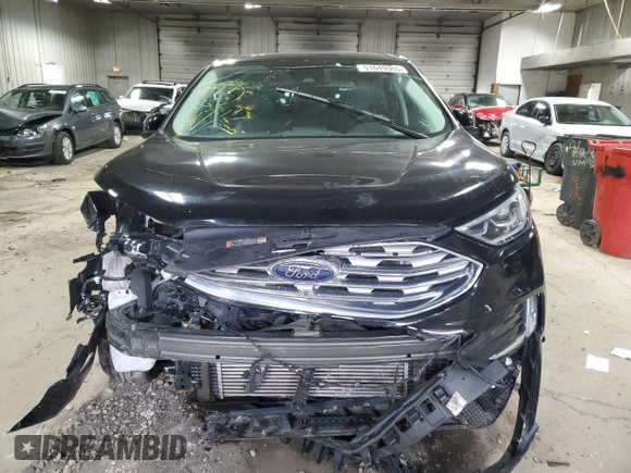 2022 Ford Edge Titanium with VIN 2FMPK4K94NBA62742, listed as a Copart auction lot 51049505 with 0 mi miles and Non Repairable. Bid and sale history available at carsss.com. Image 5.