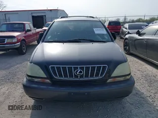 2002 Lexus RX 300 with VIN JTJHF10U720274323, listed as a IAAI auction lot 42049148 with 298,001 mi miles and . Bid and sale history available at carsss.com. Image 6.