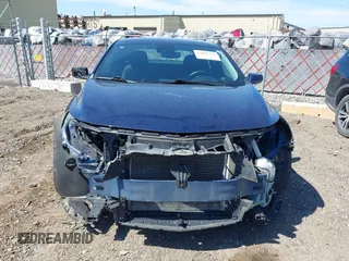 2018 Chevrolet Malibu LT with VIN 1G1ZD5ST4JF206025, listed as a IAAI auction lot 42081714 with 65,069 mi miles and . Bid and sale history available at carsss.com. Image 13.