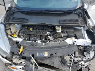 2017 Ford Escape S с VIN 1FMCU0F7XHUF03010, выставлен на аукционе Copart как лот 55399995 с пробегом 91 382 миль миль и Списание • Salvage title. История ставок и продаж доступна на DreamBid. Изображение 12.