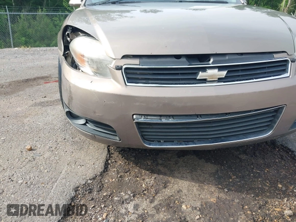 2006 Chevrolet Impala LT 3.9L with VIN 2G1WC581669260728, listed as a IAAI auction lot 42083030 with 240,177 mi miles and . Bid and sale history available at DreamBid. Image 17.
