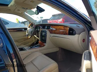 2006 Jaguar XJ with VIN SAJWA79B76SG50210, listed as a IAAI auction lot 41252871 with 66,543 mi miles. Bid and sale history available at carsss.com. Image 5.